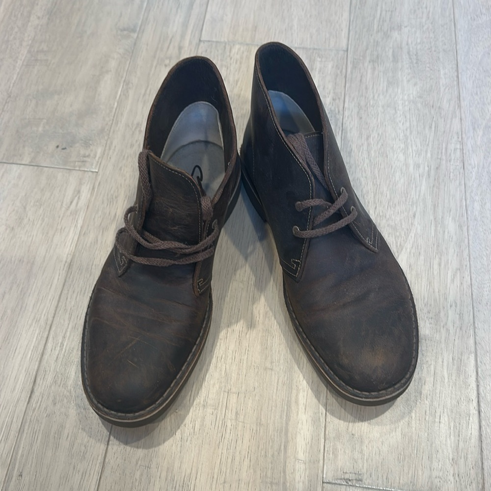 Clarks desert boot men’s  Size 10